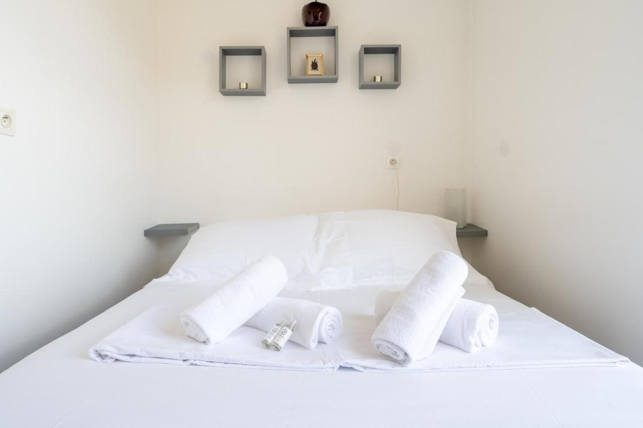 Beautiful T2 - Parking And Close To The Centre And Appartement *